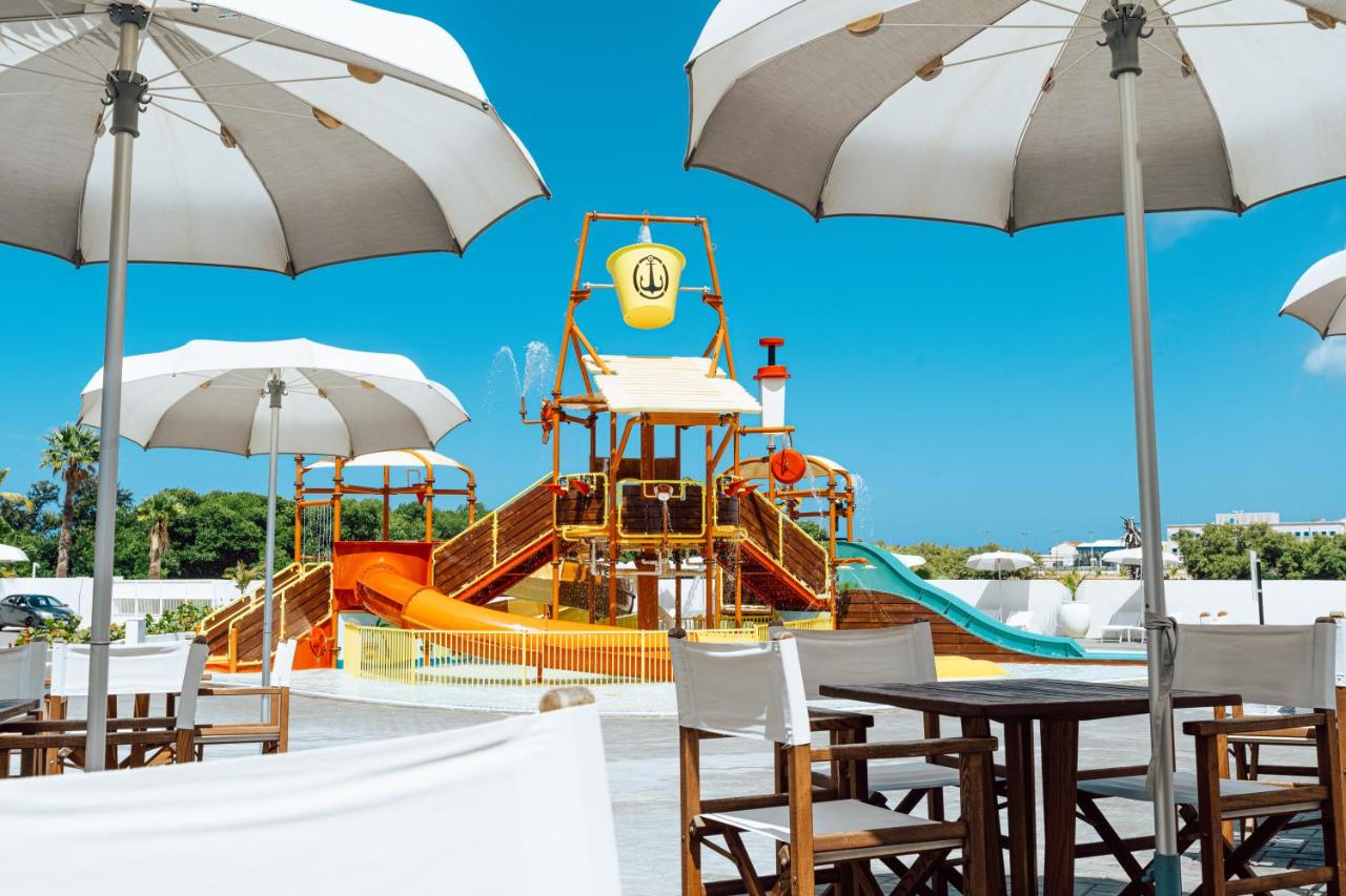 Ultra All Inclusive Mangrove Beach Resort Curaçao Ultra All Inclusive Mangrove Beach Resort Curaçao